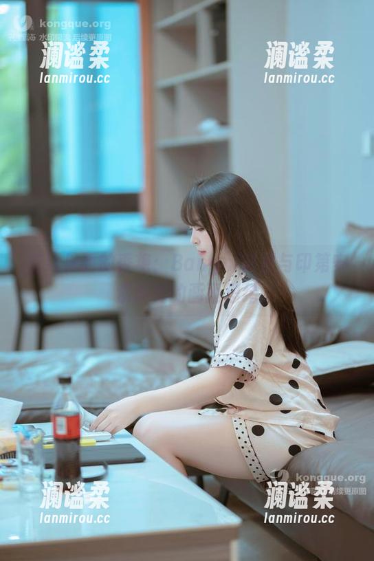 在线里面的香艳：Bangni邦尼与印第安紫舞龙的画面思绪