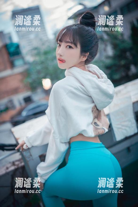 HaNari(하나리)的香槟网格合集——谁会为这张照片尴尬呢？