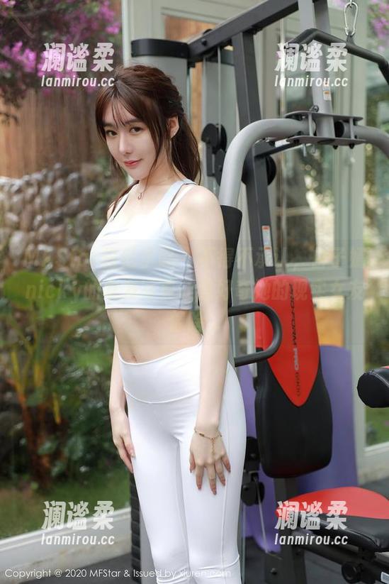 MFStar模范学院 - 不得不承认，白子嫣nicky的女友写真让我好奇她的现实女友像啥...