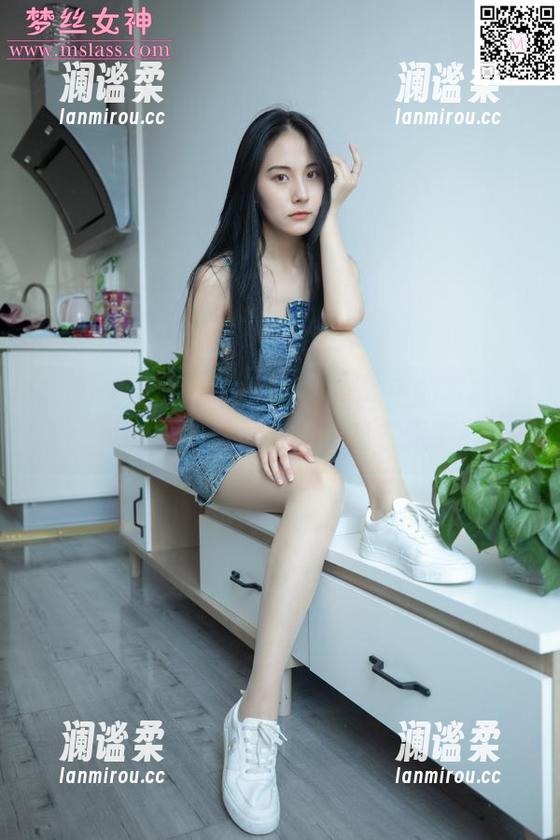 MSLASS梦丝女神 - 碰！周雨的写真正等着你，气息太轻，我直接飘了！