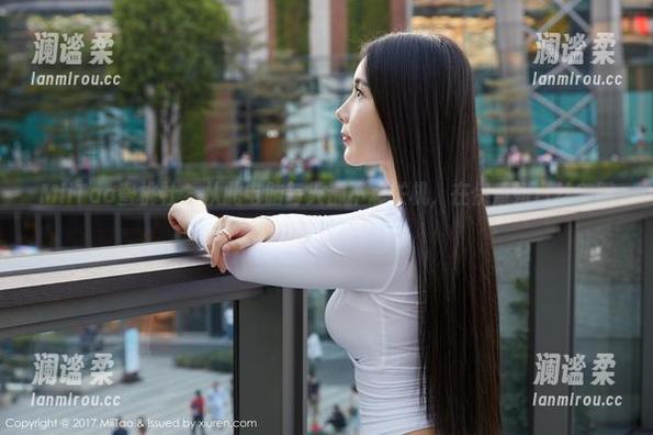 MiiTao蜜桃社 - 从此电脑每天都不想关机，在伊素妍白丝美图中沉迷啊！
