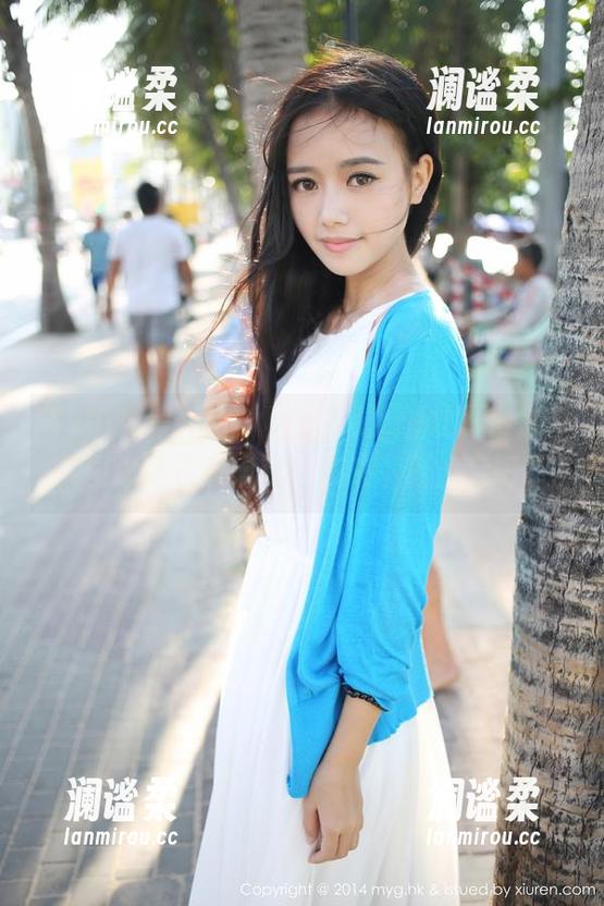 MyGirl美媛馆 - 海风吹过，Milk楚楚的美图像是在邀请我，快来下载士兵吧！