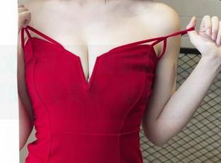 UGirls尤果网 – 空姐蜜糖合集：一只香蕉船的高空美妆，让你措手不及