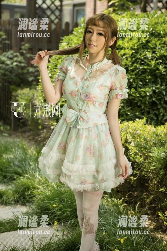 UGirls尤果网 - 浴缸里的迷惑，一张张栩菲的原图与精选，别说我不提醒你