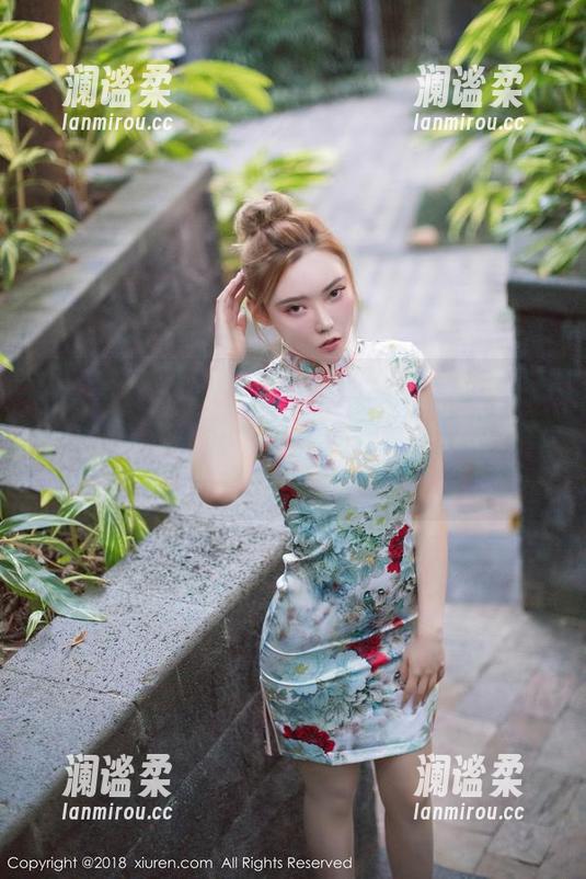 Xiuren秀人网 - 图包里的女王，媛宝儿boa给我一种“我能做任何事”的错觉，真有趣。