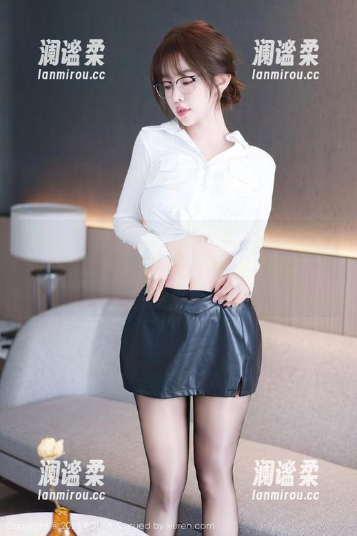 YouMi尤蜜荟 - 户外写真集，周于希sandy在自然中肆意绽放，原图直击灵魂，想悄悄收藏。