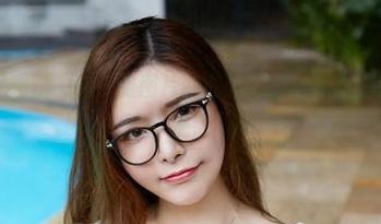 YouWu尤物馆 – 每一张图片都在讲：温心怡的浴室，不只是“洗漱”