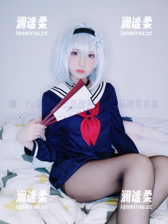 啧，Yuki亭又出新图包，豹纹玩得真有意思！
