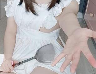 赞叹asagiriai(爱ちゃん)的眼镜选择，图包免费，简直人间宝藏！