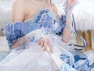 更新了九柒喵的运动套图，身材练得好，衣服好奇怪——这也是个想法？