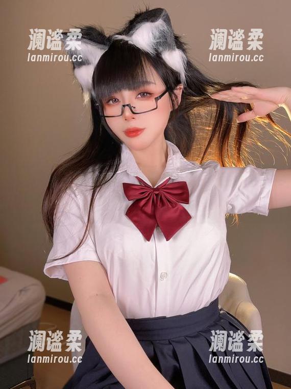 九言从不咕咕的碧蓝航线温泉，定制图集，连蒸汽都爱撒娇！