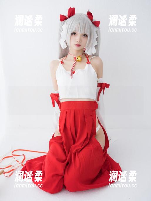 五更百鬼带来的女孩原图，这福利，从未那么真实