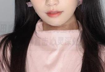 千反田鹿子带您体验无圣光的圣诞狂欢，原图直击心灵深处！