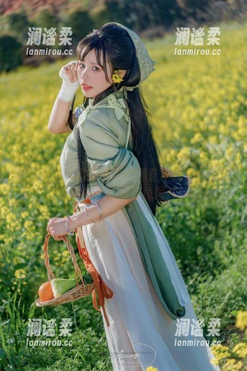 咬人小小兔教室阵地：那些年我们在课堂上不务正业的在线图片！