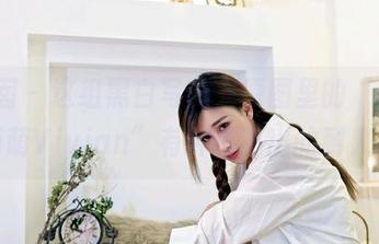 嗲囡囡 – 这组黑白写真，原图里的“K8傲娇萌萌Vivian”有种说不出的耐人寻味