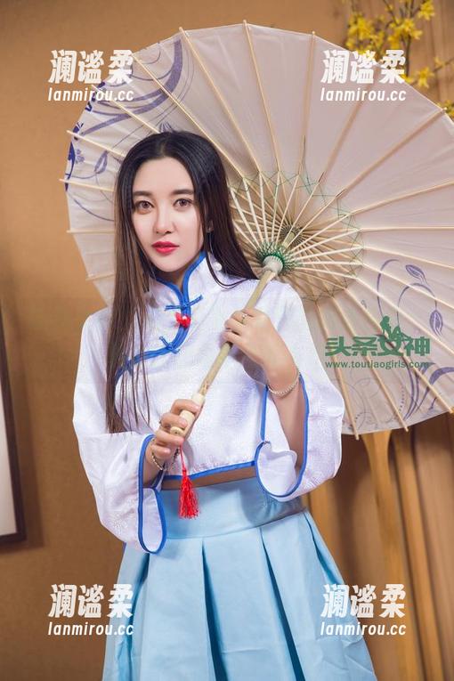 头条女神 - 周夕爱为你呈现的肉丝合集，真的比想象中还要有趣！