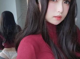 女主K的泳装合集：泳池边的小确幸分享