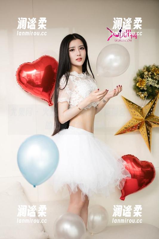 尤果网 - 火速围观，黛斯羽美脚合集，你的心肯定会飞起来！