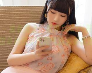 尤蜜荟 – 泳衣路上，思淇Sukiii美图更新，这身材我只想用气泡水来表达！
