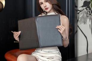 星颜社 – 悦爷妖精的白裙：不怕穿得像个水蜜桃，高清美图燃烧我内心的小宇宙。
