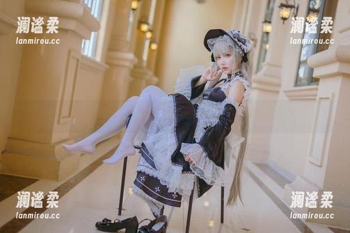 是一只熊仔吗与礼服的无圣光对话，不可思议的选择