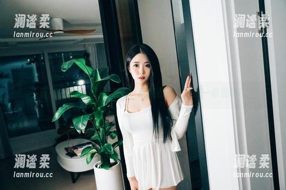 普美(bomi)cos灰丝，半遮面庞，别有一番滋味？