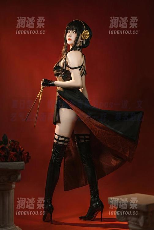 夏日祭：桜桃喵最新写真站pos一波，文艺气息扑面而来，果然不一样，莫名放心。