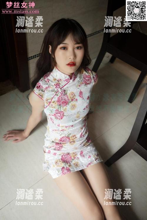 梦丝女神 - 看，看！王娇娇が泳衣写真集又来了，高清得出奇，害我想不想跑去海边。