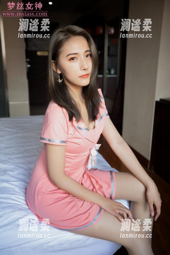 梦丝女神 - 看！长腿在花月舞的美图里翩翩而舞