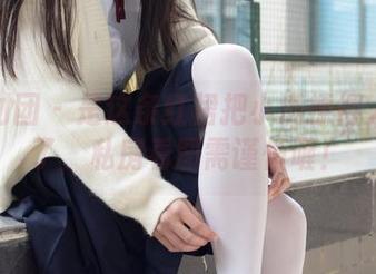 森萝财团 – 是这条红裙把小满撩得人都飘了，私房看图需谨慎喔！