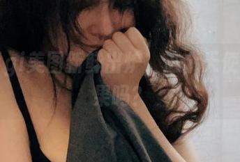 樱晚gigi美图新鲜出炉，这个天使约会糖果吗？
