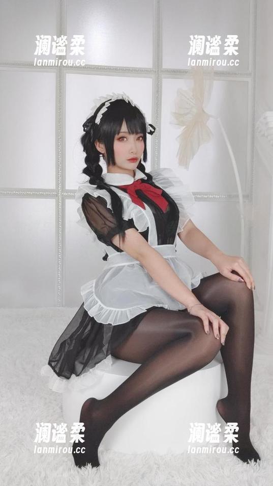 洛璃LoLiSAMA 豹纹与洛璃LoLiSAMA,美图已“出圈”,这气场真是一言难尽。