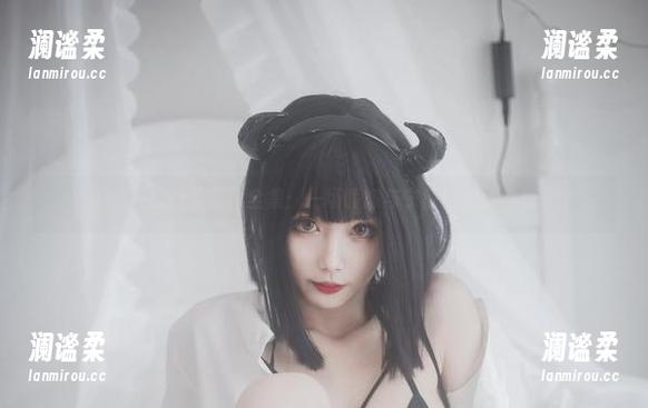 清颜真德秀的圣诞全集：一场暖意与宁静的悄悄较量。