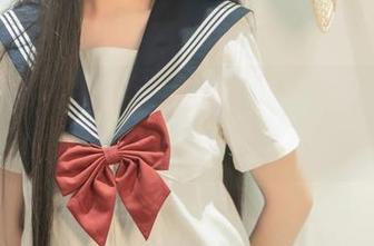 天台上的那一抹姿态，够爆机少女喵小吉的原图再加一点名场面吧？