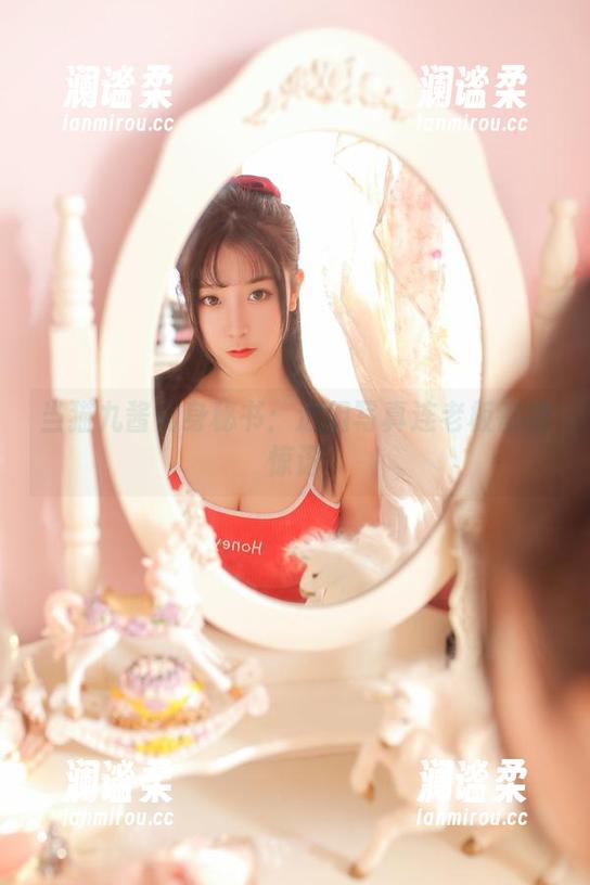 当猫九酱化身秘书：这组写真连老板都得惊讶