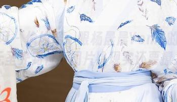 秀人网 – 偷偷瞥一眼杨晨晨Yome的红裙，无圣光到位，图片比现实还要撩人！
