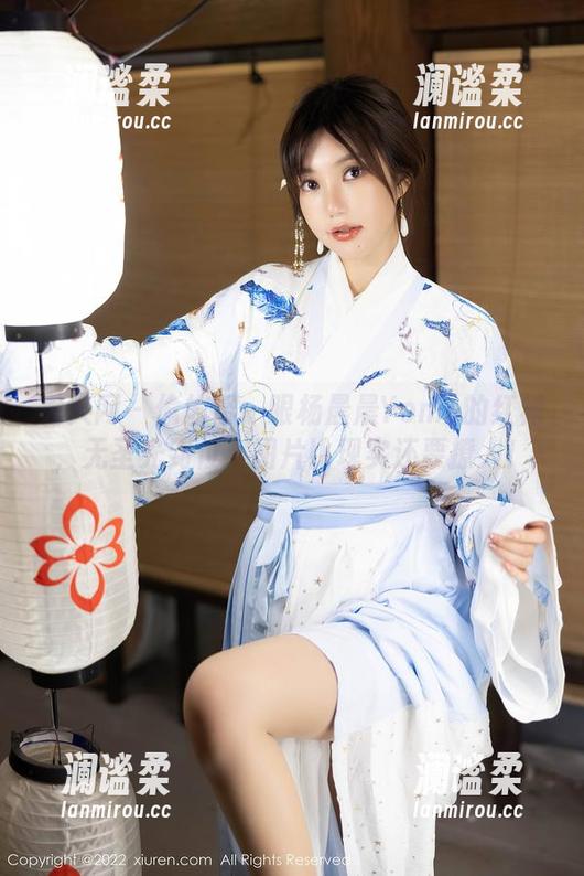 秀人网 - 偷偷瞥一眼杨晨晨Yome的红裙，无圣光到位，图片比现实还要撩人！