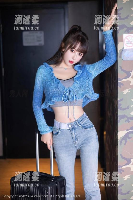 秀人网 - 分享栗子Riz的‘足’坛故事，美足写真集中的小插曲！