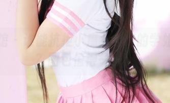 美媛馆 – 谁能抗拒小魔女奈奈的学姐写真？图包值得一看！