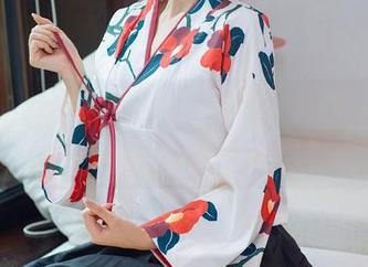 花漾show – 穿上水手服的媛媛酱belle，精选图片让人移动翘首！