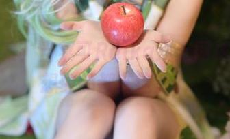 私拍图集：当莱可Raika遇上网袜，你能想象的都在这里。