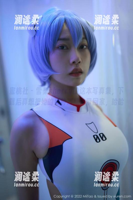 蜜桃社 - 雪梨sherry的这本写真集，下载后真想把她的那种清纯也带回家，哈哈。