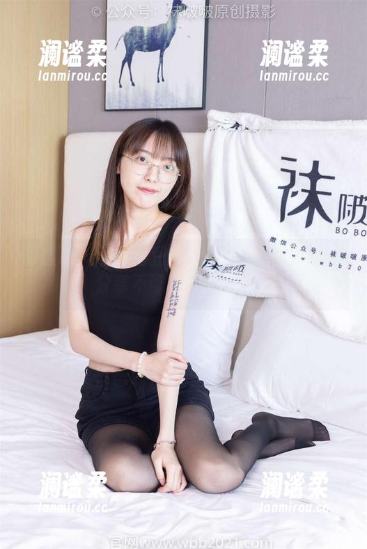 袜啵啵 - 看小甜豆如何把皮衣外套穿出新高度，分享不可思议的风格写真集！