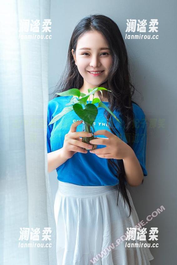 心中无敌的轰趴猫，在线图集，妃子那笑颜，红尘多少事皆可一笑而过？