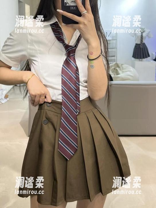 微密圈 - 陈佩奇的棉袜美图合集，谁能想到它们如此圈粉？