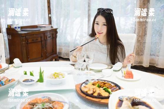 魅妍社 - 美图不止在镜头下，陆金佳Jessica的厨娘写真，味道满分！