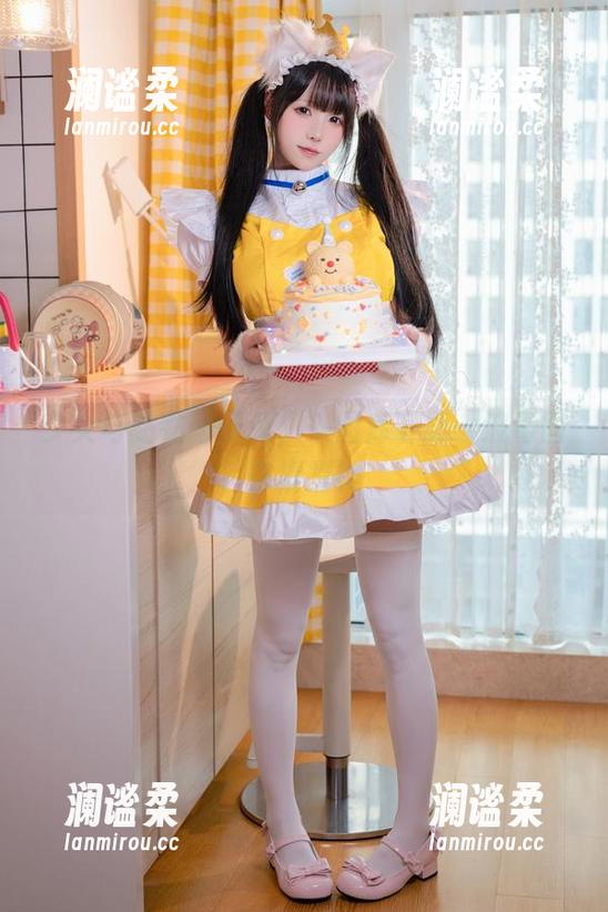 少女与黏黏团子兔，来图库下载一波毒图来提提神